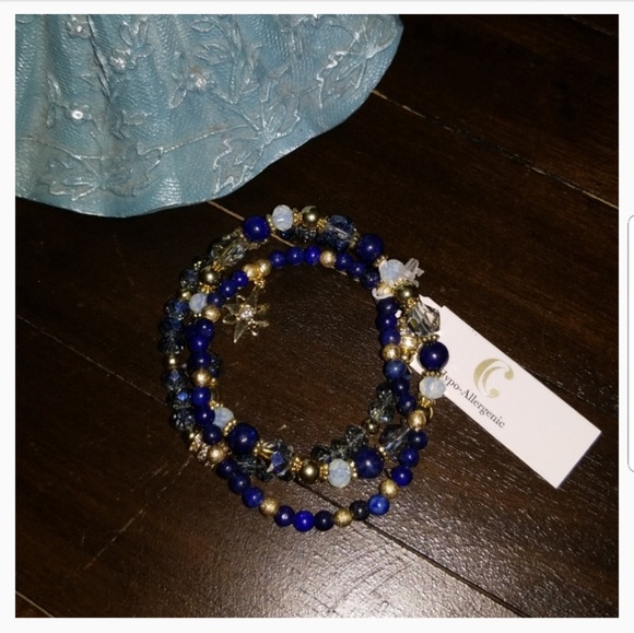 🆕 Blue & Gold Bracelet ✨ - Picture 4 of 8